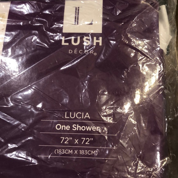 Lush Lucia Shower Curtain - Picture 7 of 9
